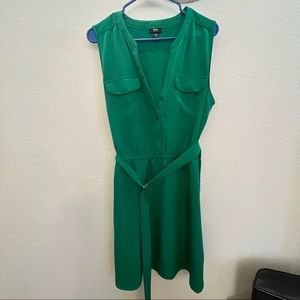 Sleeveless Green Dress